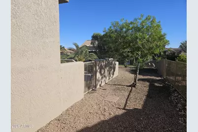 20595 N Garden Court, Surprise, AZ 85374 - Photo 40