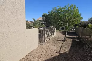 20595 N Garden Ct, Surprise, AZ 85374 - Photo 40