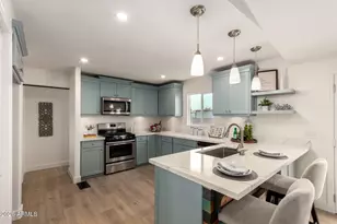 18238 N 2nd Pl, Phoenix, AZ 85022 - Photo 12