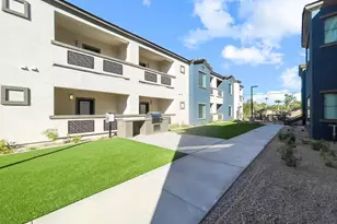 17444 N 32nd St, Phoenix, AZ 85032 - Photo 2