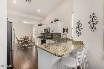 23721 S Pleasant Way, Sun Lakes, AZ 85248 - Photo 2