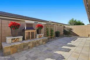 1393 W Calle De Flores, San Tan Valley, AZ 85140 - Photo 38