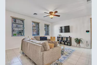 7745 W Bonitos Drive, Phoenix, AZ 85035 - Photo 10