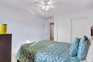 7745 W Bonitos Dr, Phoenix, AZ 85035 - Photo 34