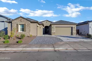 3228 E Saddletree Wy, San Tan Valley, AZ 85140 - Photo 2