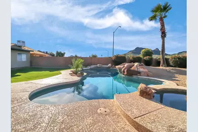 1705 E Grandview Road, Phoenix, AZ 85022 - Photo 2