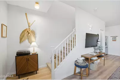 2282 E Hidalgo Avenue, Phoenix, AZ 85040 - Photo 8