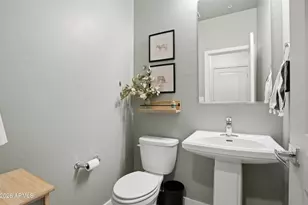 2282 E Hidalgo Ave, Phoenix, AZ 85040 - Photo 10