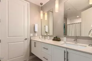 7300 E Earll Dr, Scottsdale, AZ 85251 - Photo 20