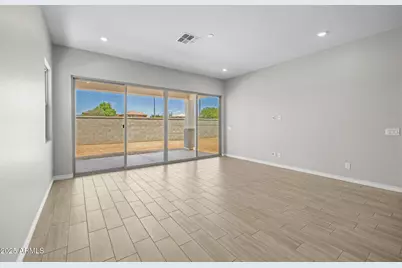 15642 W Georgia Drive, Surprise, AZ 85379 - Photo 6