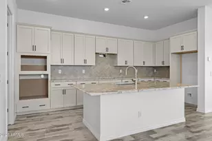 15612 W Georgia Dr, Surprise, AZ 85379 - Photo 14