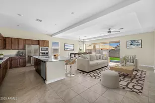 15669 W Georgia Dr, Surprise, AZ 85379 - Photo 12