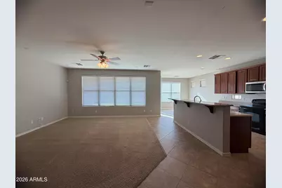 15569 W Montecito Avenue, Goodyear, AZ 85395 - Photo 4