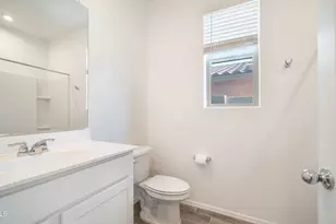 13370 W Eagle Feather Rd, Peoria, AZ 85383 - Photo 4