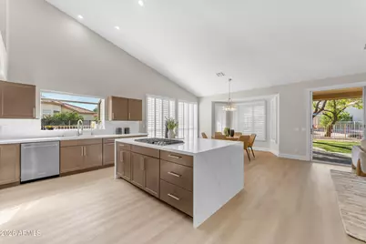 9009 E Cedar Waxwing Drive, Sun Lakes, AZ 85248 - Photo 12