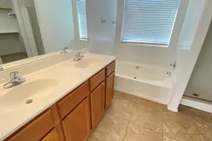 7425 W Crown King Rd, Phoenix, AZ 85043 - Photo 16