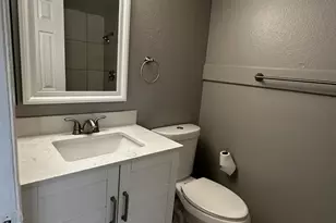 1701 W Tuckey Ln, Phoenix, AZ 85015 - Photo 18