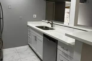 1701 W Tuckey Ln, Phoenix, AZ 85015 - Photo 2