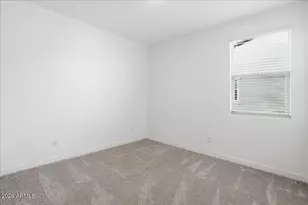 2327 E Ridgewood Ln, Gilbert, AZ 85298 - Photo 32