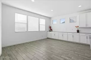 2327 E Ridgewood Ln, Gilbert, AZ 85298 - Photo 10