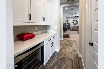 2930 E Herrera Drive, Phoenix, AZ 85050 - Photo 14