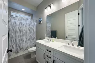 2930 E Herrera Dr, Phoenix, AZ 85050 - Photo 22