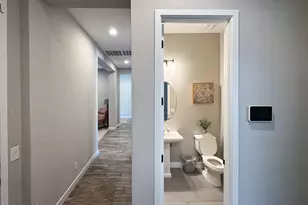 2930 E Herrera Dr, Phoenix, AZ 85050 - Photo 24