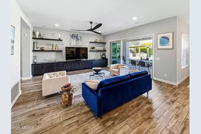 2930 E Herrera Drive, Phoenix, AZ 85050 - Photo 10