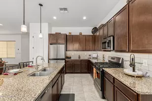 17910 W Silverwood Dr, Goodyear, AZ 85338 - Photo 18