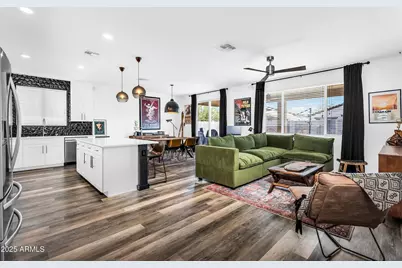 1747 E Grove Street, Phoenix, AZ 85040 - Photo 6