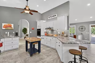 11128 E Bellflower Ct, Sun Lakes, AZ 85248 - Photo 6