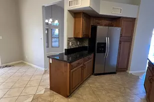 261 W Verano Pl, Gilbert, AZ 85233 - Photo 4