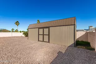 2526 E Vista Dr, Phoenix, AZ 85032 - Photo 30