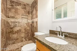 2526 E Vista Dr, Phoenix, AZ 85032 - Photo 22