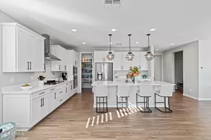 8401 N 186th Ave, Waddell, AZ 85355 - Photo 16