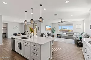 8401 N 186th Ave, Waddell, AZ 85355 - Photo 18