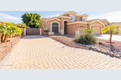 15469 N 13th Avenue, Phoenix, AZ 85023 - Photo 1