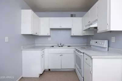 15605 N 29th Street #3, Phoenix, AZ 85032 - Photo 10