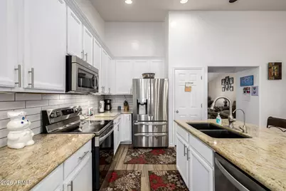 1964 W Sawtooth Way, San Tan Valley, AZ 85144 - Photo 14