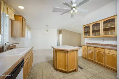 662 W Coachline Lane, Benson, AZ 85602 - Photo 6