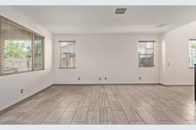 905 S Canal Drive #30, Chandler, AZ 85225 - Photo 6