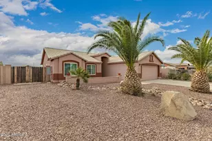 9035 W Reventon Dr, Arizona City, AZ 85123 - Photo 2