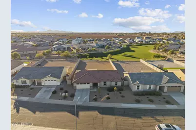 83 S Naples Lane, Casa Grande, AZ 85122 - Photo 6