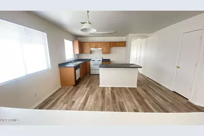 10618 W Nez Perce Street, Tolleson, AZ 85353 - Photo 8