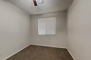 7053 W Desert Ln, Laveen, AZ 85339 - Photo 8