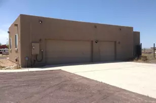 27720 N 237th Dr, Wittmann, AZ 85361 - Photo 4