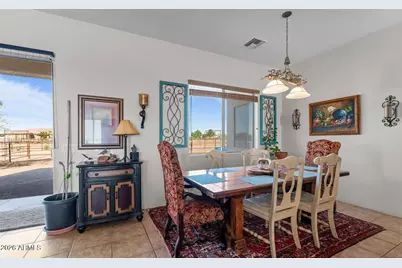 27720 N 237th Drive, Wittmann, AZ 85361 - Photo 14