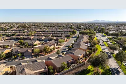 20546 N Big Dipper Drive, Maricopa, AZ 85138 - Photo 38