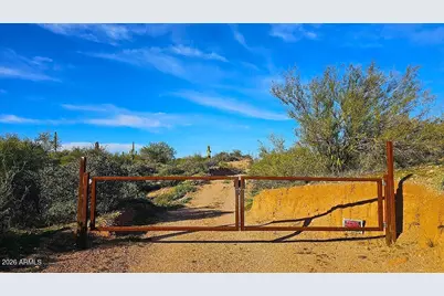 142X3 E Montello Road #-, Scottsdale, AZ 85262 - Photo 1