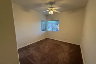 3213 E Desert Flower Ln, Phoenix, AZ 85044 - Photo 26